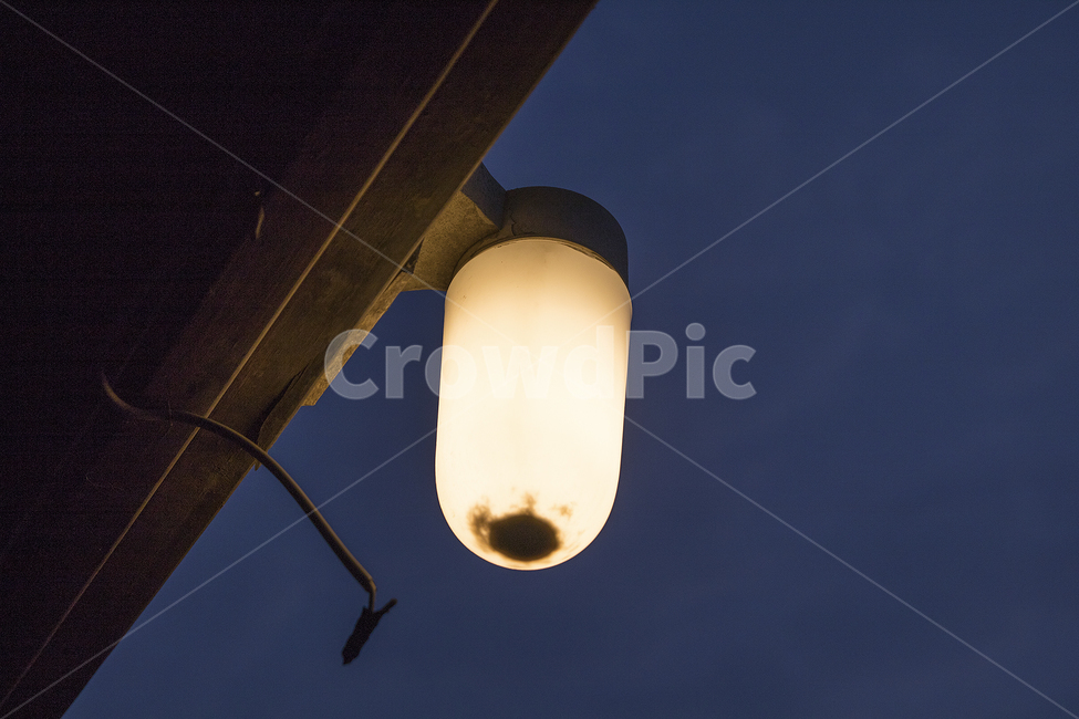 조명,light,전구,어두운,불빛