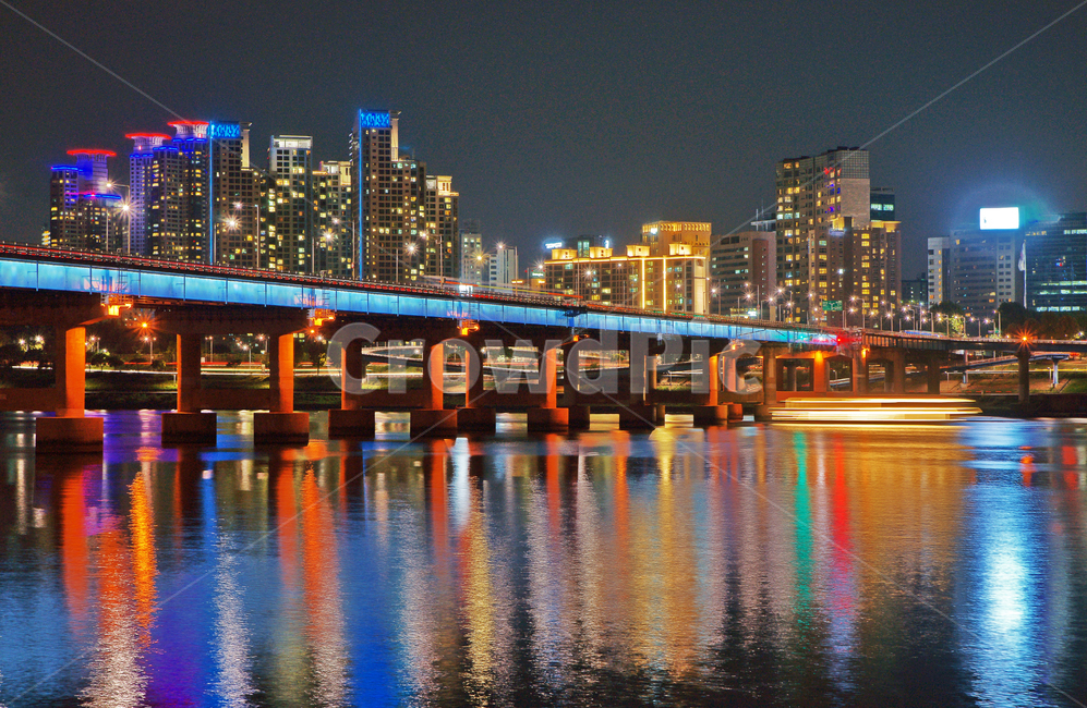Cheongdamdong,Han River Bridge,reflection,light,bridge,Yeongdong Bridge,Han River