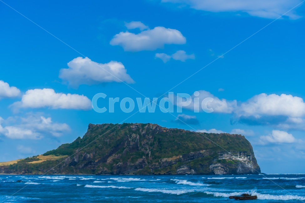 물,바다,해안선,성산일출봉,제주도,자연,풍경,nature,landscape,land,땅,outdoors,옥외,ocean,대양,sea,water,shoreline,coast,연안