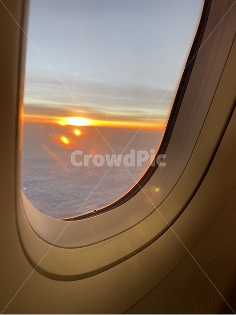 이륙,해뜰때,비행기안,window,창문