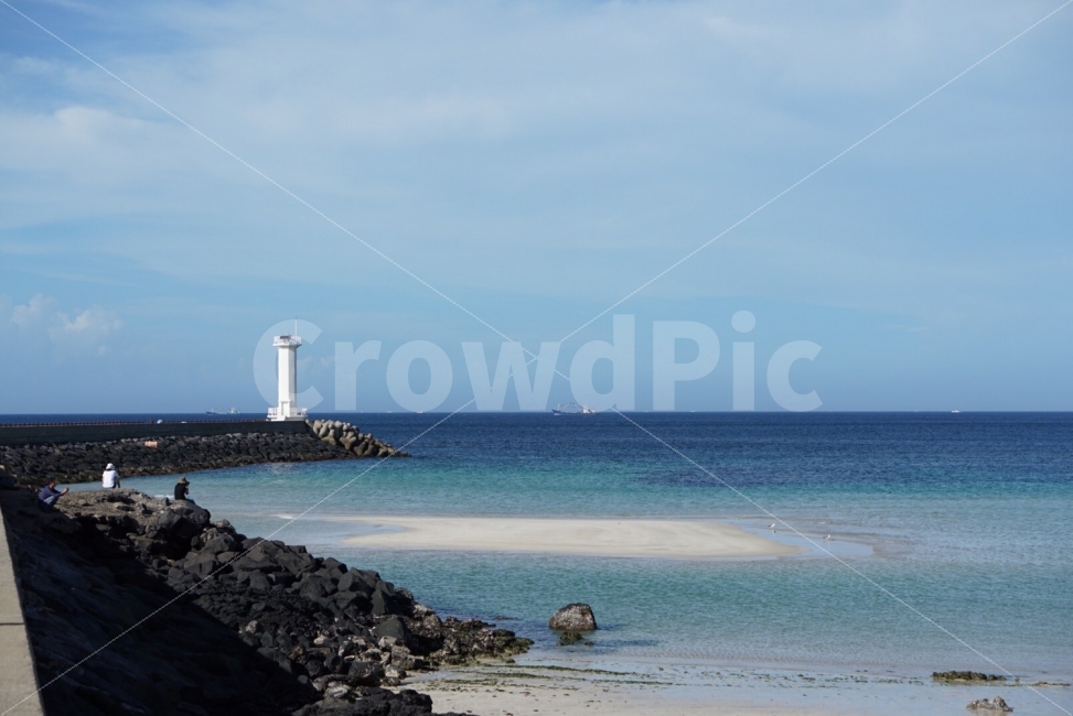 제주,제주도,제주해변,해변,등대,바다,제주바다,하늘,자연,풍경,nature,landscape,등대,lighthouse,해변,바다,beach,sea,제주도,jeju,jeju island,promontory,곶