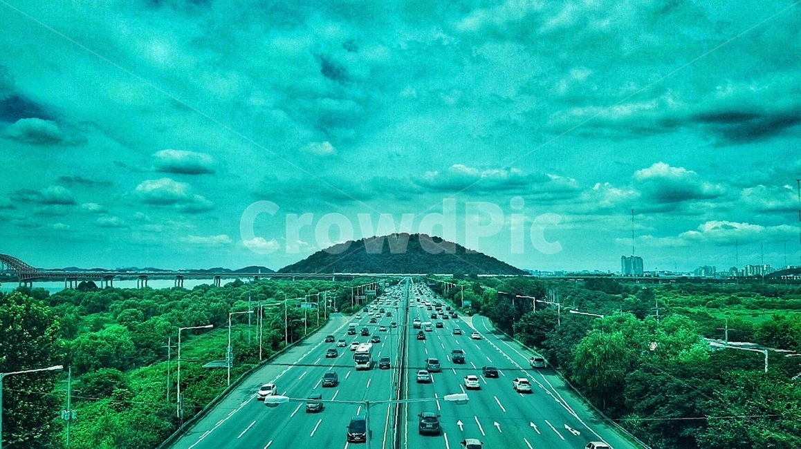 도로,산,하늘,여유,편안,나무