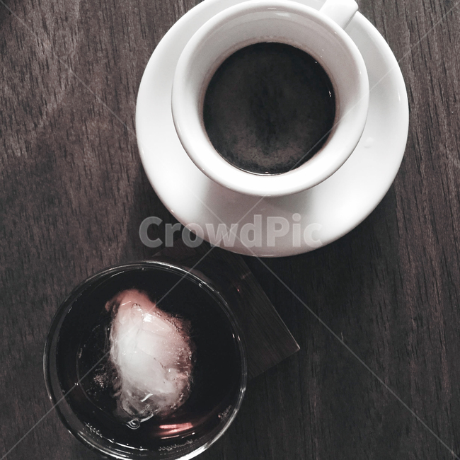 커피,카페,coffee,cafe,americano,coffeecup,topview,blackcoffee,음식,음료,beverage,hotcoffee,icedcoffee