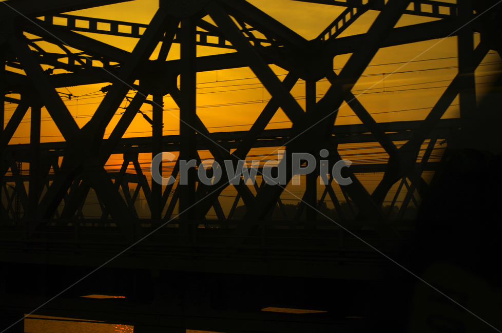 노을,철골,다리,기차,하늘,실루엣,그림자,silhouette,shadow,건축물,건물외관,exterior,building,structure,architecture,construction