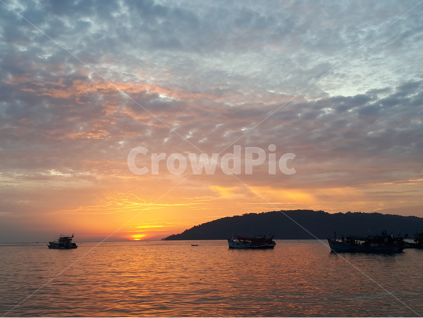 풍경,노을,감성,자연,해질녘,불,하늘,자연,풍경,nature,landscape,산업,industry,industrial,어업,fishery,fishing industry,outdoors,옥외,land,땅,transportation,교통,vehicle,차량,boat,보트,ocean,대양,sea,바다,water,물
