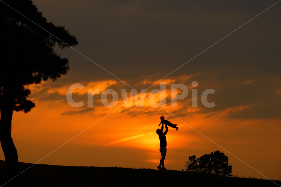 정북토성,청주,충청도,역광,실루엣,일몰,감성,backlight,sunset,silhouette,사랑,love,부자,아빠와아들,sensitive,평화,peace,자연,풍경,nature,landscape,사람,인물,인간,human,person,가족,패밀리,family,감정표현,기분,feeling,emotion,인물실루엣,사람실루엣,character silhouette,human silhouette,연출,컨셉,콘셉,direction,concept,outdoors,옥외,dawn,새벽,dusk,황혼,sky,하늘,red sky,붉은 하늘