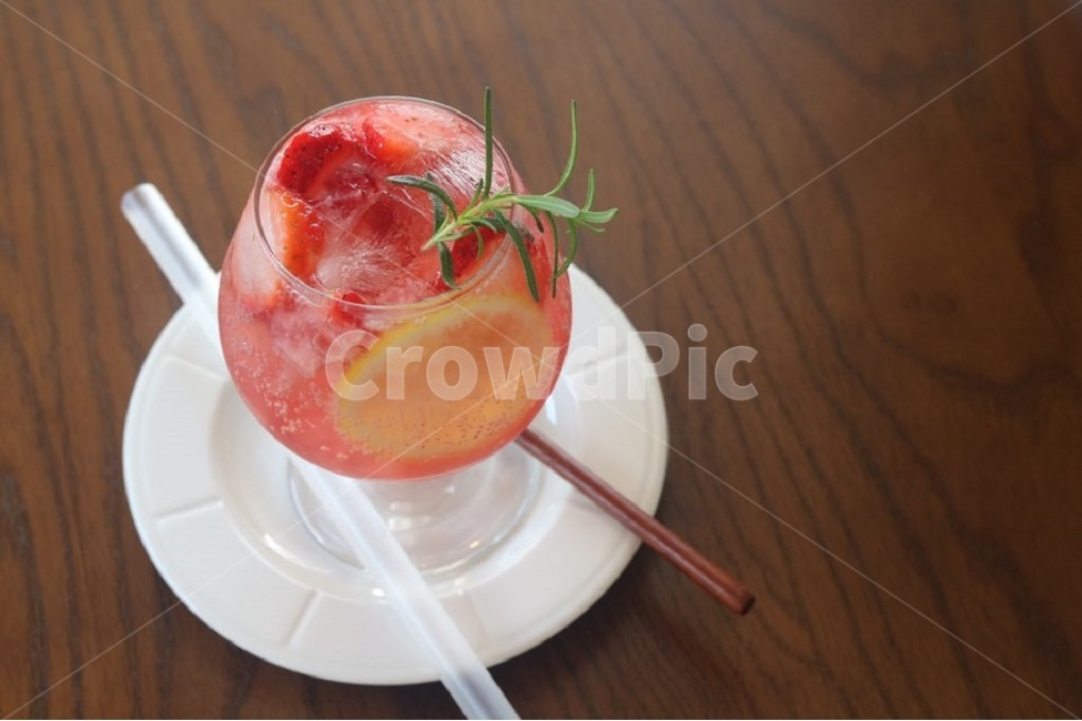 딸기,딸기쥬스,카페,디저트,나들이,음료수,drink,beverage