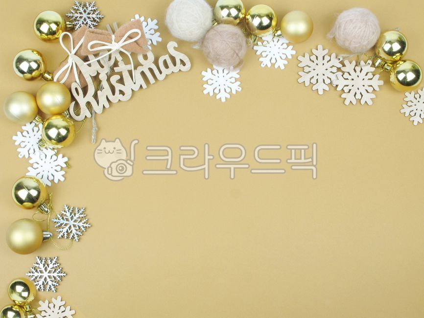 Christmas,Christmas photo contest,winter,snow drop tree,Drop tree,celebration,emotion,congratulation,snow,snow crystal,merrychristmas,anniversary,Christmas tree,object