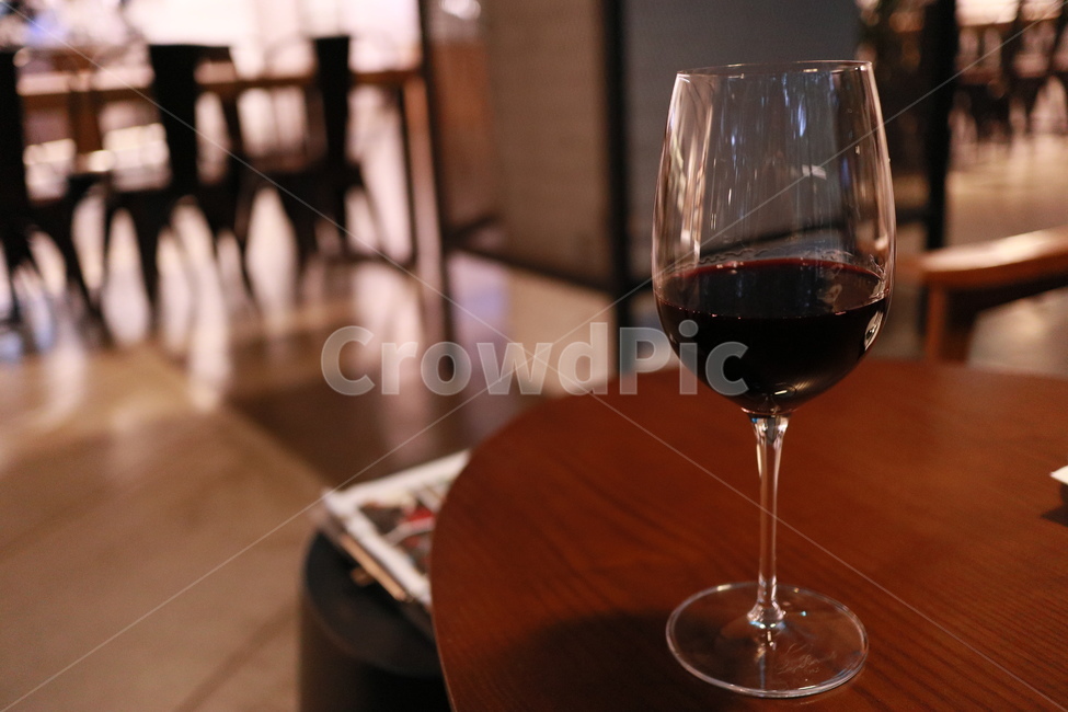 와인,유리잔,포도주,레스토랑,데이트,wine,glass,dating,술,주류,alcohol