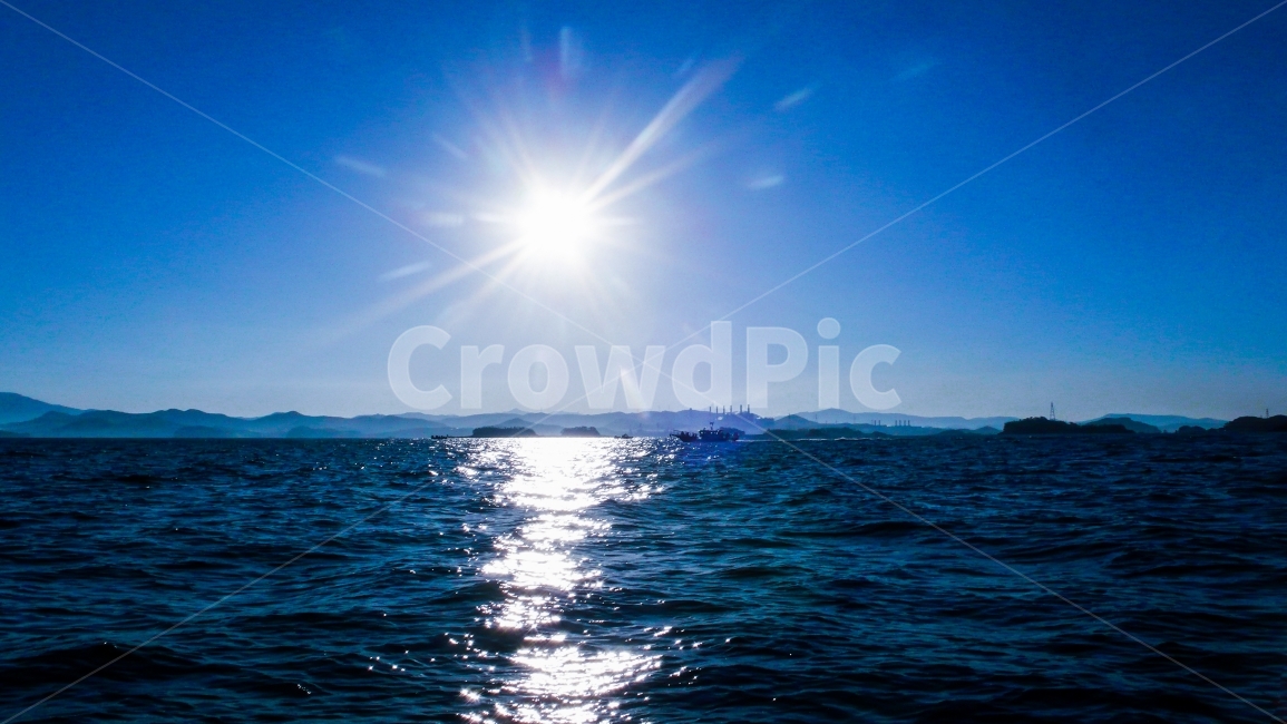 바다,선샤인,sea,sunshine,배,일출,여행,빛,햇살,boat,감성,감성적인,감성사진,자연,풍경,nature,landscape,outdoors,옥외,sunlight,햇빛,flare,플레어,light,sky,하늘