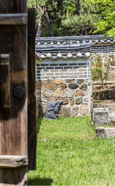 용주사,기와담장,돌담,기와머리,사찰,고찰,고건축,전통건축,한국전통,한국문화,korean traditional,korean culture,건축물,건물외관,exterior,building,structure,architecture,construction