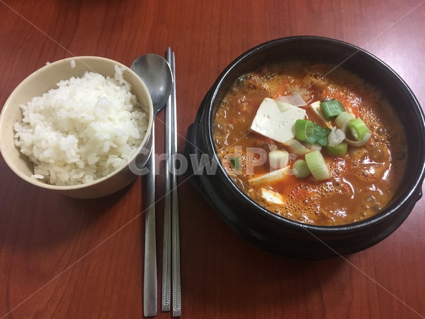 집밥,쌀밥,김치찌개,한끼,음식