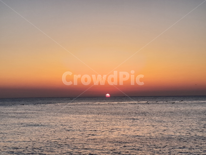 nature,자연,outdoors,옥외,dusk,sky,새벽,dawn,일몰,sunset,황혼,하늘,redsky,붉은하늘,첫해,붉은해,자연,풍경,nature,landscape
