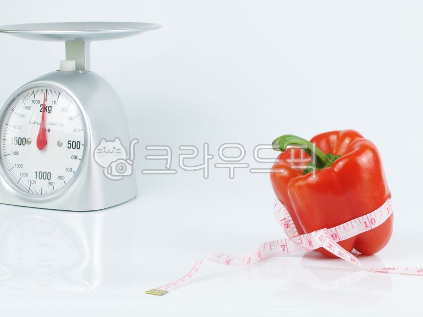 work out,Graduation,beauty,trend,lightness,yellow,scale,Determination,ruler,hope,vegetable,empty,wish,fit,eating habits,fitness,diet,new year,body care,evacuation,weight,health,take,Diet management,paprika,tapeline,verdict,calorie,well,food control,bellpe