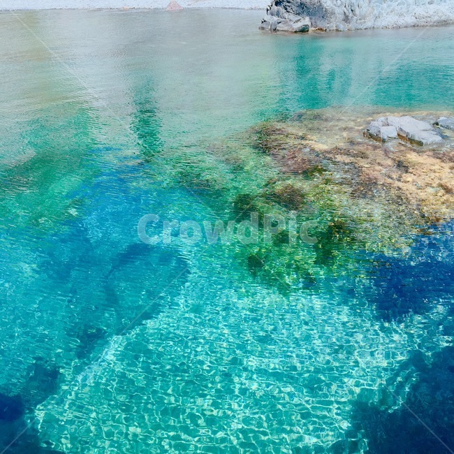 독도,바다,푸른색,에메랄드,해변,암초,바다속,자연,풍경,nature,landscape,water,물,outdoors,옥외,sea,ocean,대양,land,땅,lagoon,라군,lake,호수,shoreline,해안선
