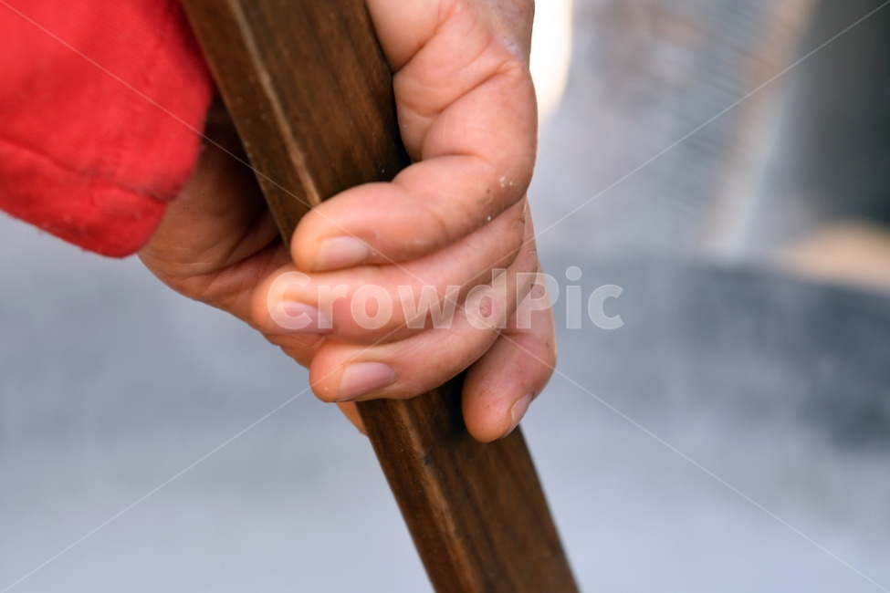 손,어머님손,두부,주걱,수증기,겨울,사람,인물,인간,human,person,신체일부,몸,body
