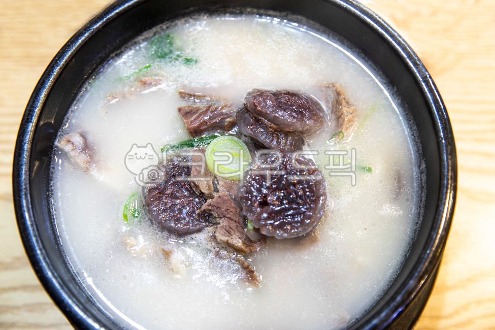 순대국,순대국밥,음식,요리,돼지요리,보양음식,건강음식,뚝배기,도자기,식사,meal,ttukbaegl,그릇,bowl,대추,jujube,sundae,sundaesoup,sundaegukbap,hourishingfood,foodcooking,comfortfood,nourishingfood,pork,porkdish,food,먹거리,음식,식재료,요리,food,cook,meal,dishes,food reserves