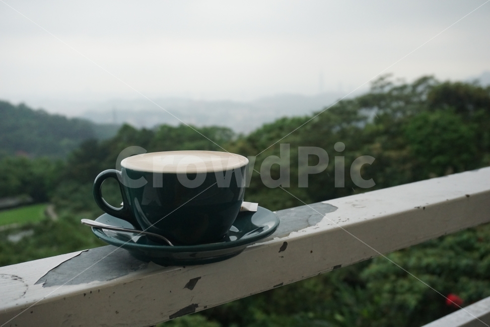 여유,커피,커피한잔,휴식,한잔의커피,라떼한잔,latte,여행,휴가,여행지,커피,카페,coffee,cafe