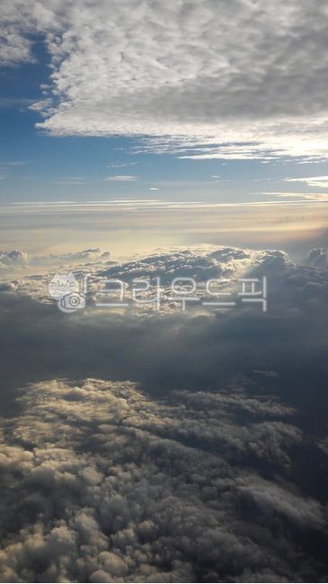 cloud,blue sky,sunlight,nature,light,outside the plane,View