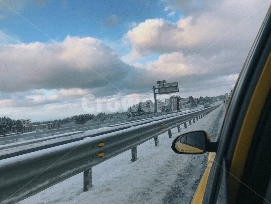 겨울길,드라이브,맑은하늘,겨울,눈,제주도,여행,여행길,겨울,계절,winter,season,교통,교통수단,traffic,transportation