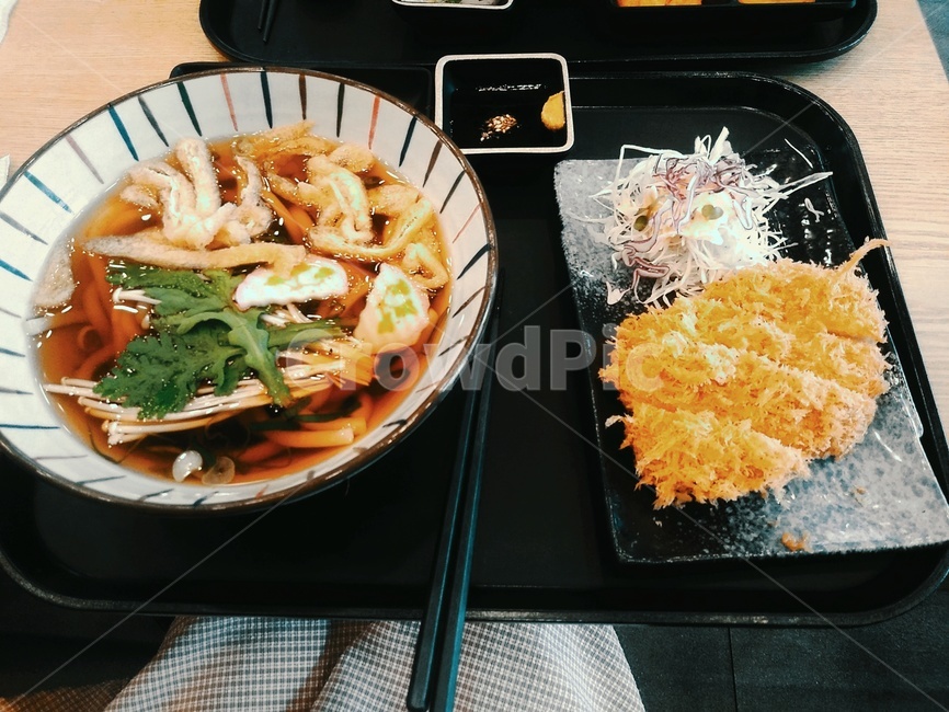 우동,돈까스,돈카츠,japanesefood,일본식,food,meal,dish,요리,음식,식사,bowl,사발,음식,식재료,요리,food,cook,meal,dishes,food reserves,일식,일본음식,일본요리,Japanese food,Japanese dishes,Japanese meal,Japanese cook