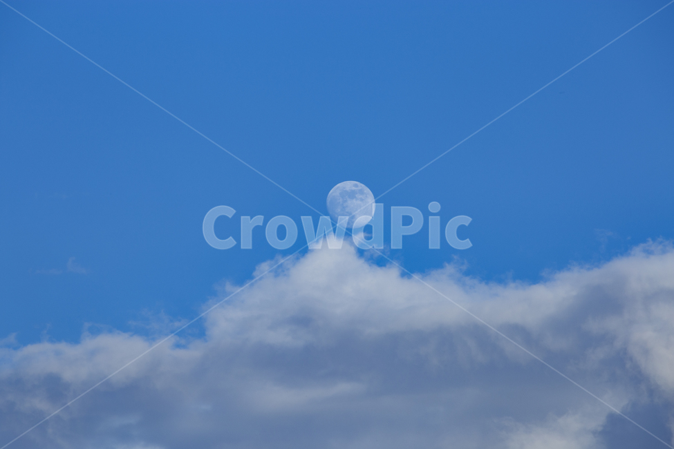 sky,cloud,moon,blue,white,clouds