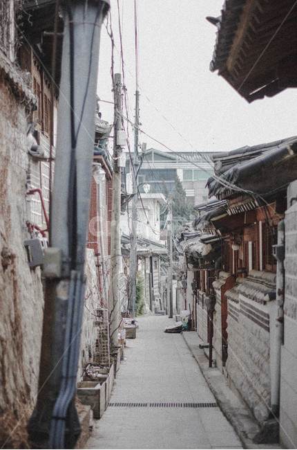 배경,화면,background,골목,한국,골목길,alley,건축물,건물외관,exterior,building,structure,architecture,construction,urban,어반,town,도시,건물,city,시티,street,거리,road,도로,walkway,보도,path,통로
