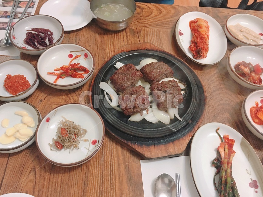 떡갈비,한식,담양,담양음식,한국음식,요리,koreanfood,전통음식,고기,한국요리,식사,소고기,한식당,반찬,meal,밥상,전라도음식
