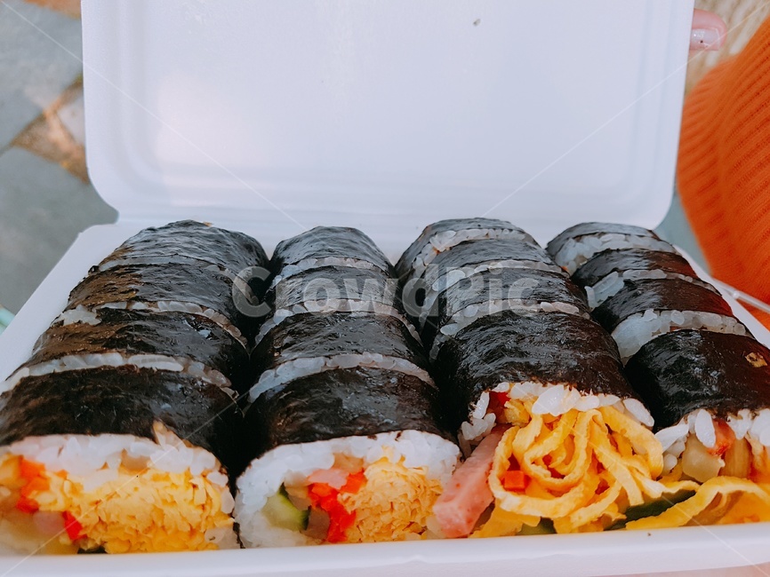 김밥,교리김밥,경주김밥,계란김밥,노란김밥,한국김밥,한국음식,한국분식,koreanfood,kimbab