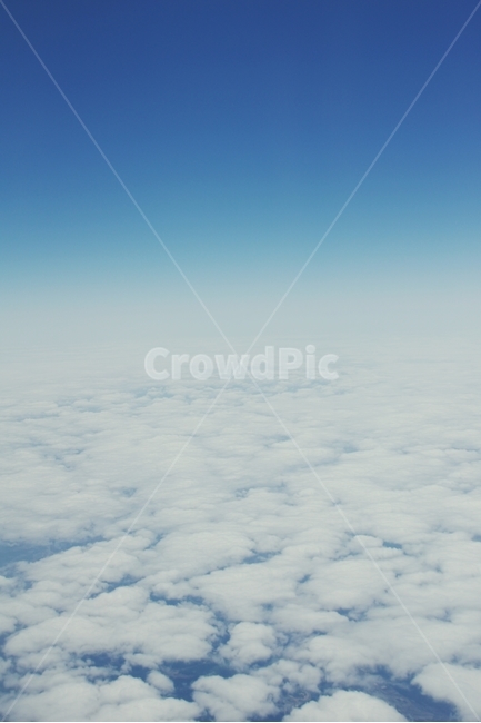 하늘,비행기,비행,우주,sky,cosmos,코스모스,파랑,블루,blue,구름,cloud,수평선,airplane,배경,background,자연,풍경,nature,landscape,outdoors,옥외,azure sky,푸른 하늘