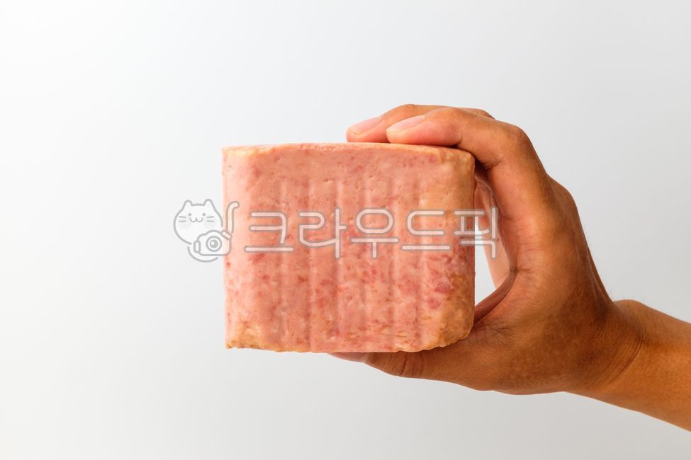 햄,돼지고기,고기,가공육,육류,음식,식사,식품,식료품,재료,식재료,음식재료,기름진,분홍색,신선한,간편한,네모모양,통조림