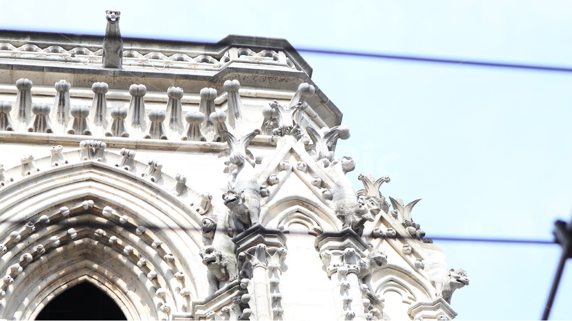 프랑스,파리,유럽,paris,europe,도시,city,해외,외국,세계,랜드마크,landmark,건축물,world,노트르담대성당,성당,foreign,조형물,석상,조각상,statue,bronzestatue,stonestatue