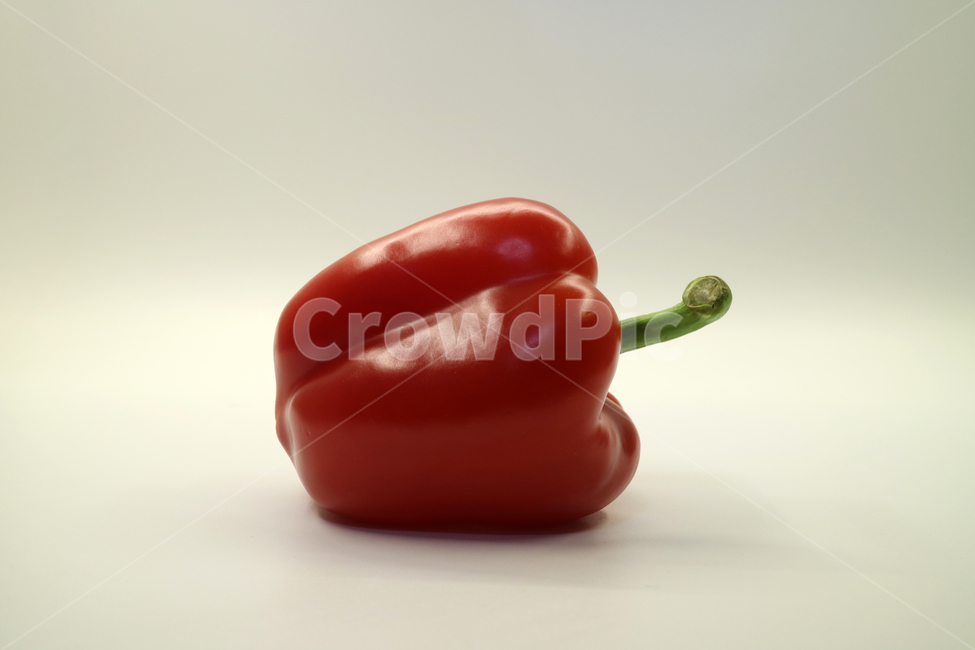 파프리카,야채,채소,피망,음식,식품,요리,식재료,음식재료,요리재료,샐러드,유기농,바이오,건강,웰빙,다이어트,신선한,오브젝트,누끼,빨강,빨간파프리카,비타민,음식,식재료,요리,food,cook,meal,dishes,food reserves,채소,야채,vegetables