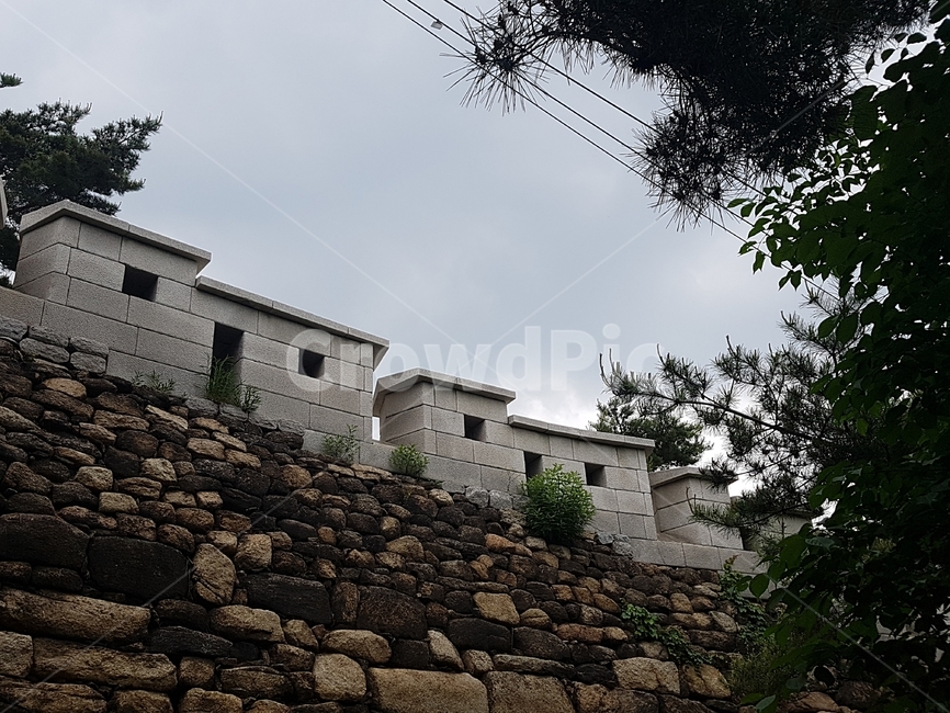 산,걷기,등산,성곽,돌담,한국전통,한국문화,korean traditional,korean culture,건축물,건물외관,exterior,building,structure,architecture,construction