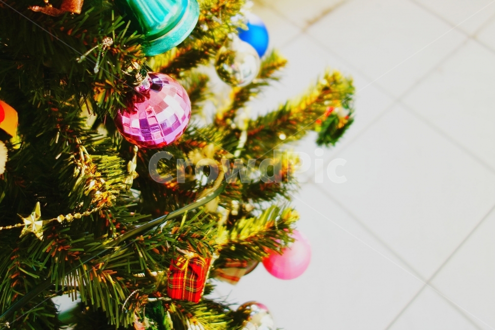 크리스마스,트리,겨울,감성사진,전구,색감,선물상자,종,christmas,겨울,계절,winter,season,기념일,축하,anniversary,congratulation,celebrate,celebration,메리크리스마스,성탄절,merry christmas,감성,sensible,feeling