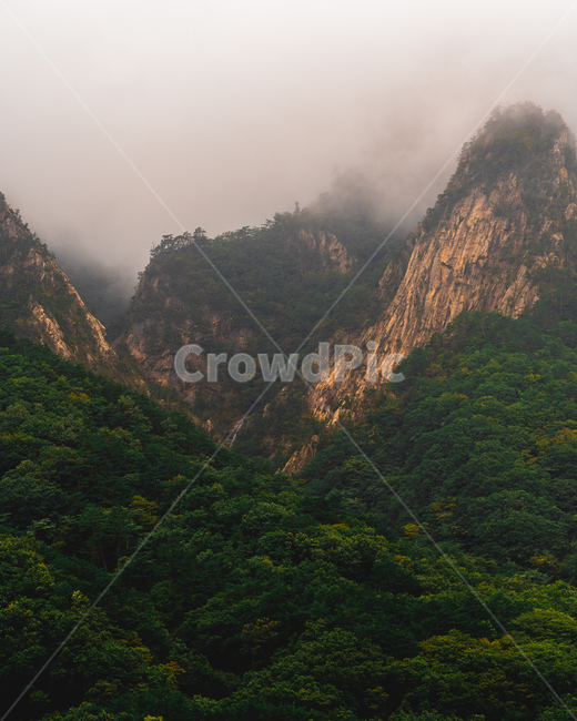nature,자연,outdoors,옥외,weather,날씨,산,산맥