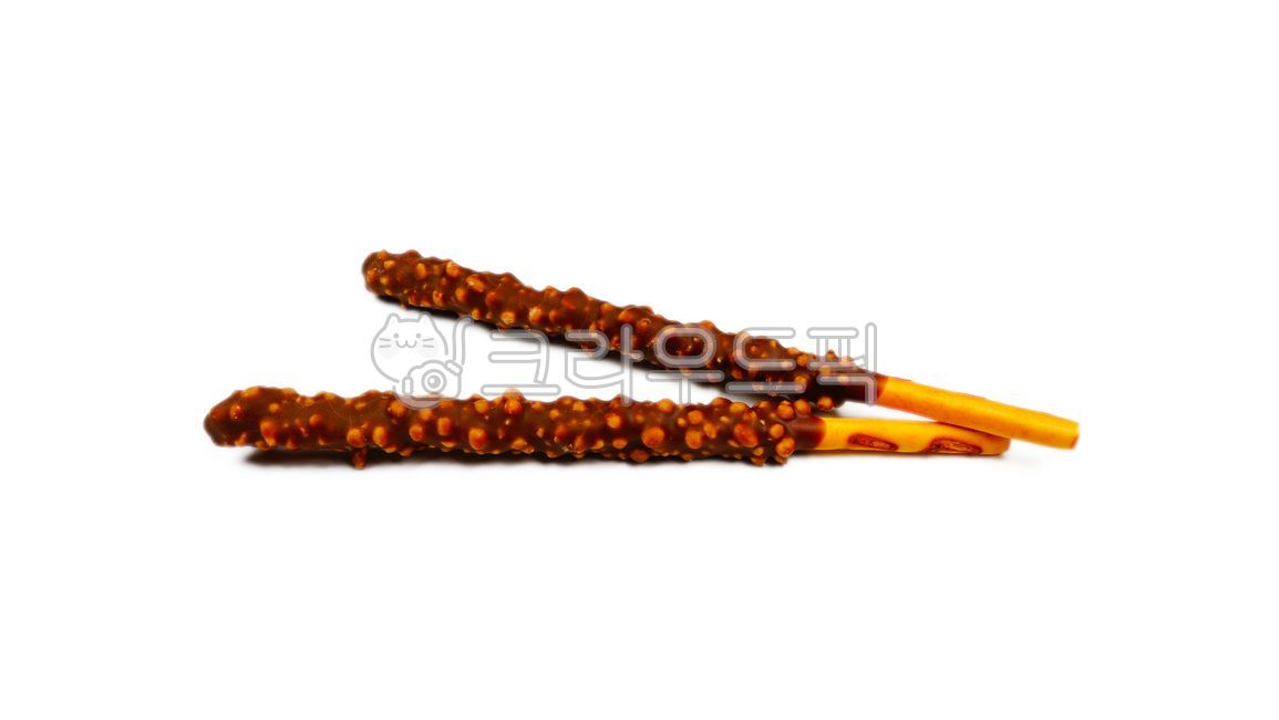 빼빼로,크런키,초콜렛스틱,사랑,누끼,하얀색,하얀색바탕,갈색,맛있는,간식,선물,빼뺴로데이,초콜렛,아몬드,음식,막대과자,이벤트,제과,오브젝트,달콤한,기념일,11월11일,연인,스튜디오,컨셉,음식,식재료,요리,food,cook,meal,dishes,food reserves