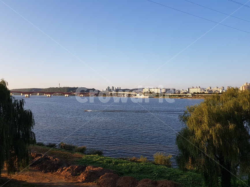 강,river,view,landscape,풍경,나무,tree,물,sky,하늘,blue,파랑,초록,한강,hanriver