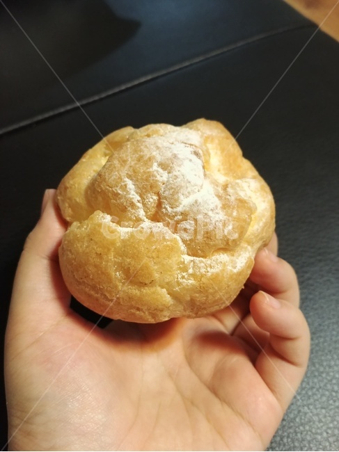 빵,bread,food,식품,슈,베이비슈,먹거리,디저트,달달한,크림,베이킹,dessert,chou,shoucream,custardcream,빵,bread,디저트,간식,후식,dessert,snack