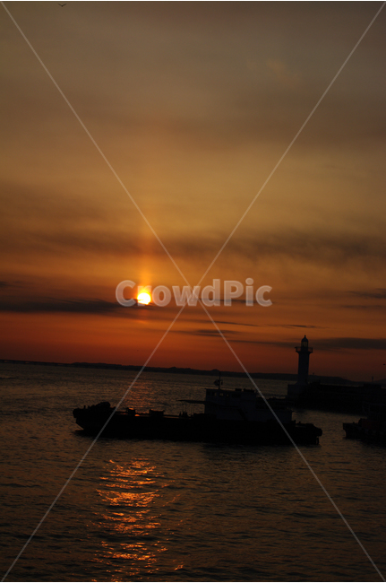 등대,노을,석양,일몰,sunset,바다,하늘,서해,한국,구름,풍경,풍광,자연,nature,landscape,배,자연,풍경,nature,landscape,outdoors,옥외