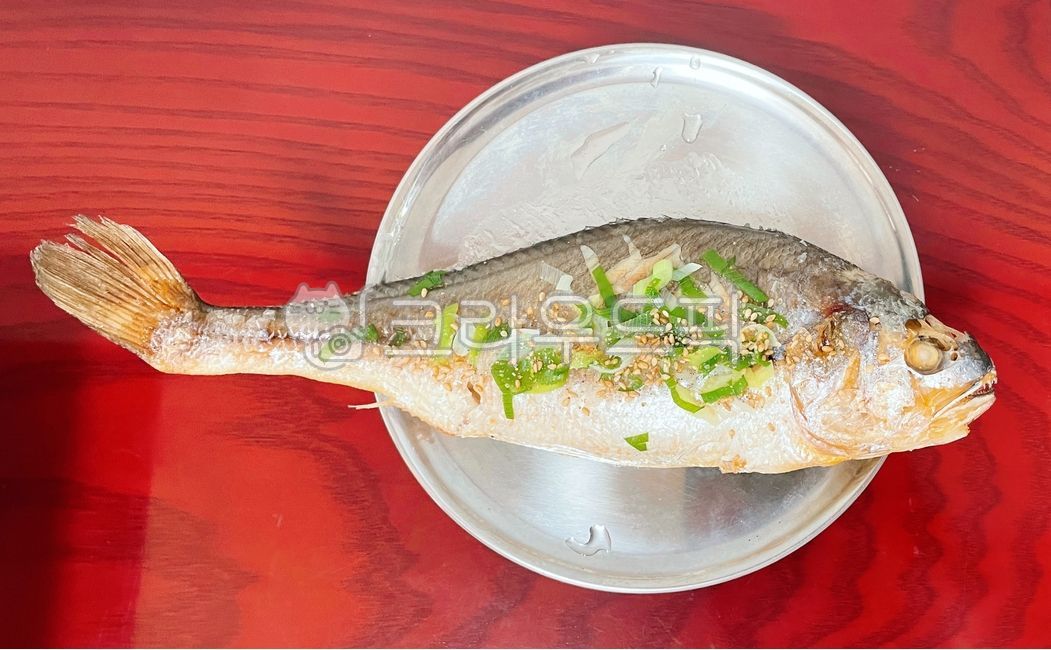 굴비,굴비찜,생선찜,제사상,차례상,생선,제사음식,차례음식,명절음식,차례,제사,명절,대파,참깨,깨,파,음식,식사,찜,food,fish,meal