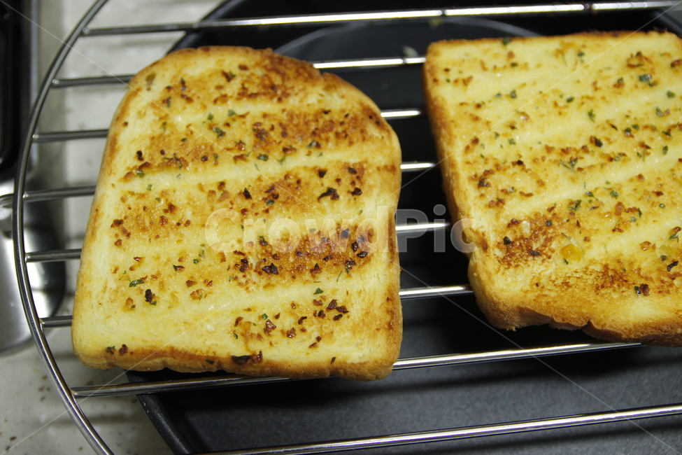오븐,오븐요리,마늘빵,빵,토스트,굽다,음식,식재료,요리,food,cook,meal,dishes,food reserves,빵,bread