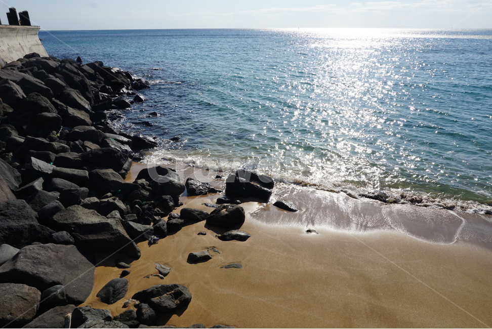 바다,해변,제주도,모래사장,현무암,자연,풍경,nature,landscape,해변,바다,beach,sea,제주도,jeju,jeju island,water,물,outdoors,옥외,ocean,대양,promontory,곶,shoreline,해안선
