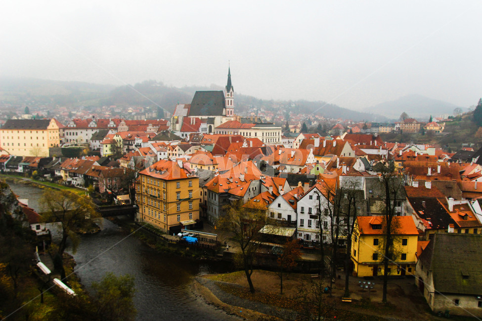 foreign landma,Overseas landmarks,Eastern Europe,Fairytale,feelingofcoloroutdoors,Old Town,praha,travel photos,Overseas,Middle Ages,old town,Orange,building,oversea,beautiful,sight,season,cityscape,landmark,Color,tree,riverside,prague,sense,feeling,Prague