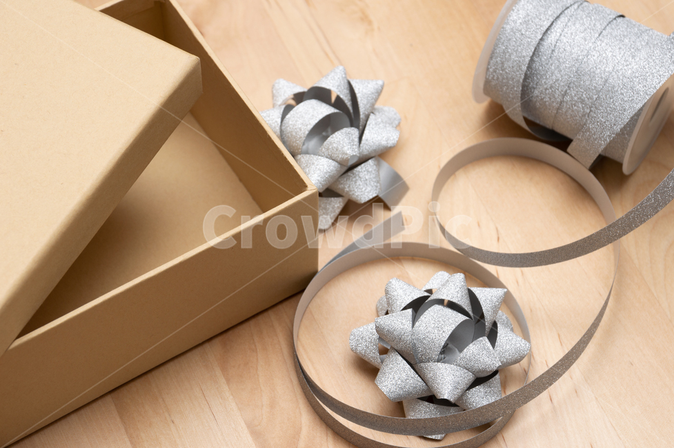 크리스마스,성탄절,선물,이벤트,기념일,정물,소품,기념,christmas,object,concept,gift,present,isolated,상자,선물상자,선물박스,리본,축제,행사,festival,carnival,event,메리크리스마스,성탄절,merry christmas,사물,물건,오브젝트,thing,object,matter