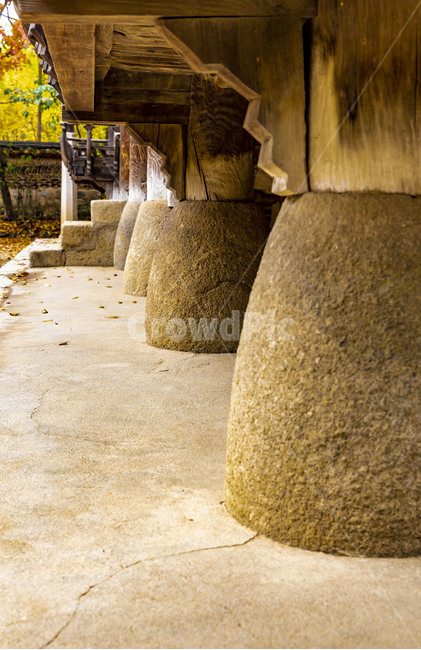 Hanok,Gook,headstone,traditional architecture,Emotion,Korean meaning,Korean Folk Village,traditional house