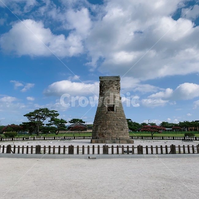 첨성대,경주,건축물,여름,하늘,랜드마크,landmark,tourist attraction,한국랜드마크,한국관광지,한국명소,korea landmark,korea tourist attraction