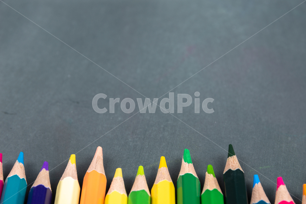 색연필,연필,color,칠판,학용품,미술용품,학용품,문구류,사무용품,school supplies,stationery,office supplies