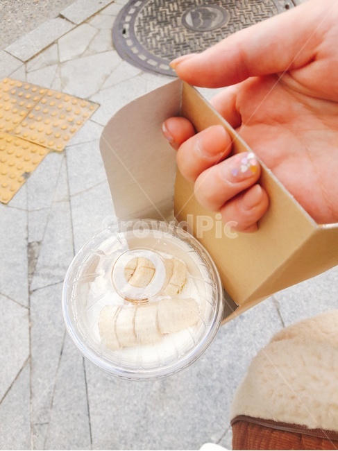 바나나,푸딩,카페,테이크아웃,포장,디저트,커피,카페,coffee,cafe