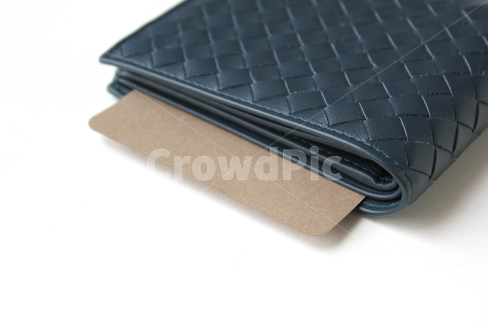 wallet,남자지갑,지갑,accessory,bluewallet,single,style,사물,종이,오브젝트,패션,아이템,남자패션,카드,card,패션스타일,fashion,cardcase,case,finance,modern,new,object,금융,blue,블루,파란지갑,흰배경,그림자,금융,돈,finance,banking,money,사물,물건,오브젝트,thing,object,matter,누끼,remove background